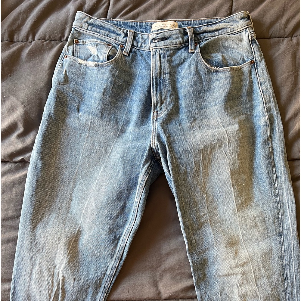 Abercrombie Curve Love Mom Jeans medium 32/14